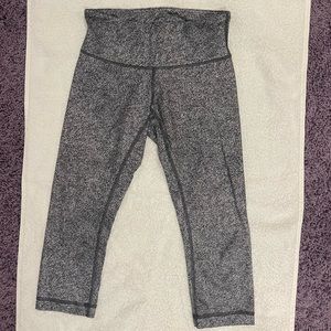 Lululemon cropped leggings